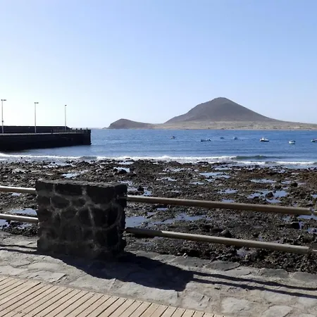 Estrella 2 - Apartamento Con Piscina Y Vistas Al Mar Διαμέρισμα